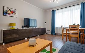 Stone Park Apartments